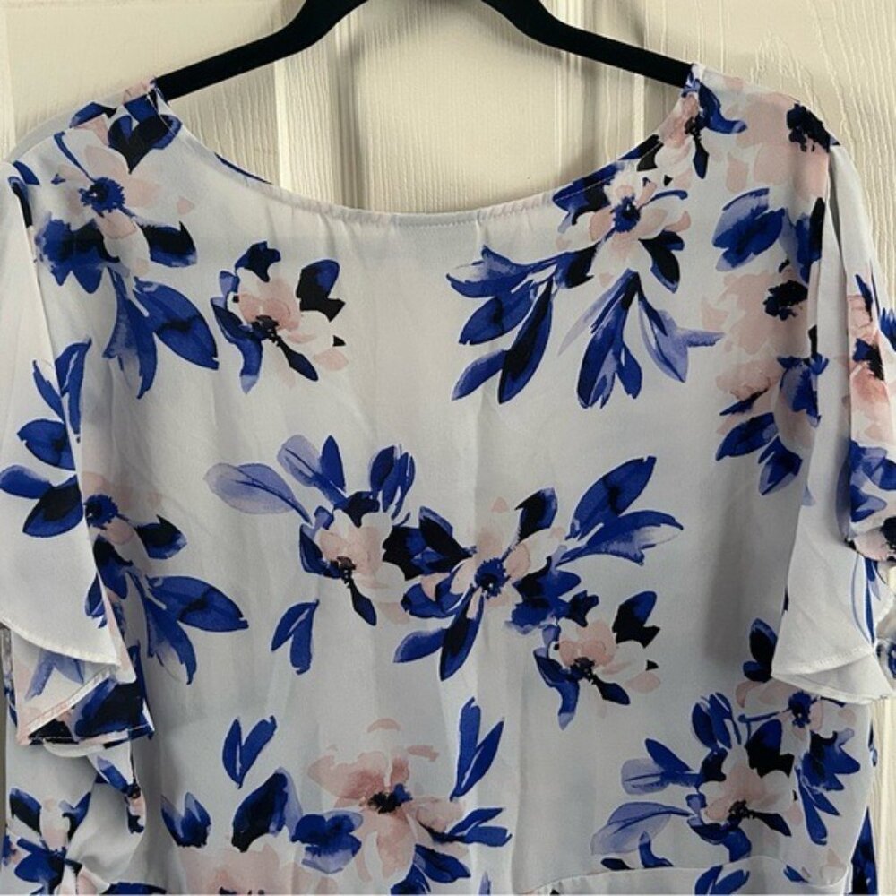 Torrid Floral Pink & Blue Semi-Sheer Peplum Blouse Sz 2X - Picture 14 of 15